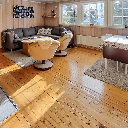 Cozy In With Wifi